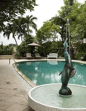 Chakrabongse Villas, Bangkok, Thailand - swimming pool Chakrabongse Villas, Bangkok, Thailand - swimming pool