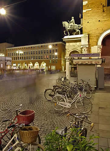 Ferrara, Italy - city of bicycles