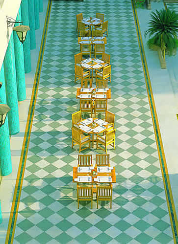 India, Delhi, The Imperial Hotel, patio